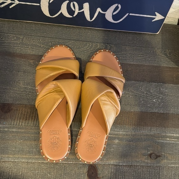 Vince Camuto Leather twist sandals - Picture 3 of 5